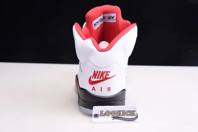 HYPE Retro Fire 5 Red (2020) Tongue Silver Air DA1911-102 Jordan 0412